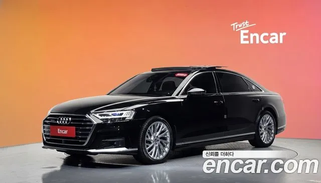 Audi A8 2021 — photo 1