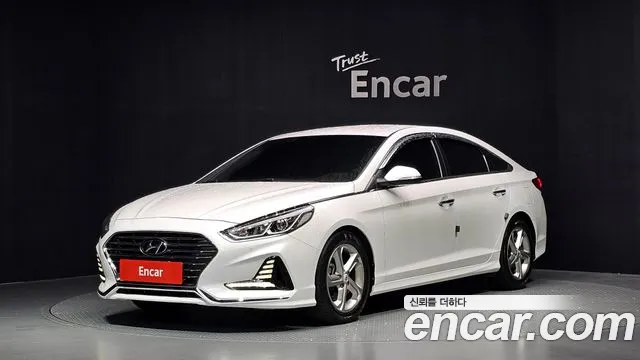 Hyundai Sonata 2019 — photo 1