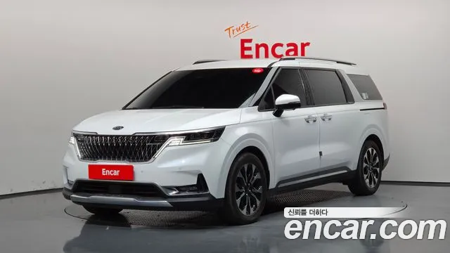 Kia Canival 2021 — photo 1