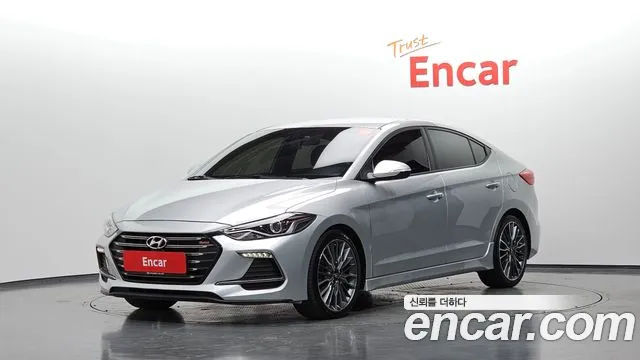 Hyundai AVANTE 2017 — photo 1