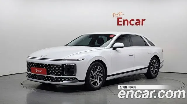 Hyundai Grandeur 2023 — photo 1