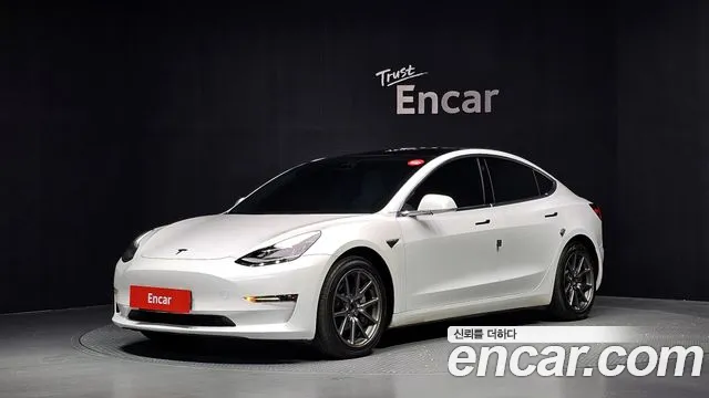 Tesla Model 3 2020 — photo 1