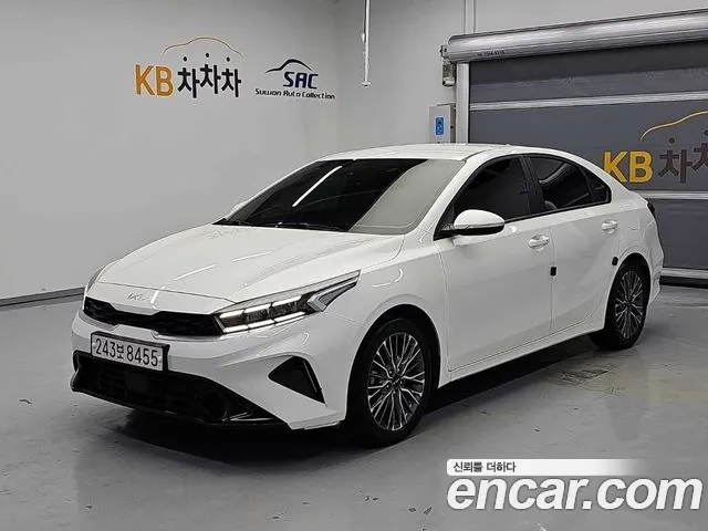 Kia K3 2022 — photo 1