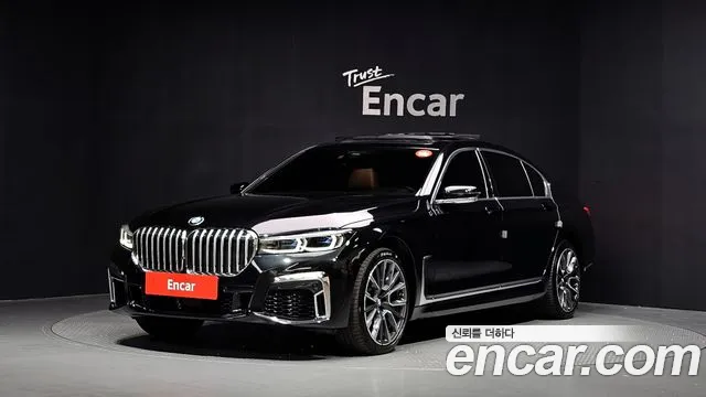 BMW 7-Series 2021 — photo 1