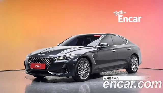 Genesis G70 2019 — photo 1