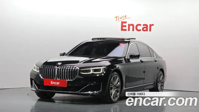 BMW 7-Series 2020 — photo 1