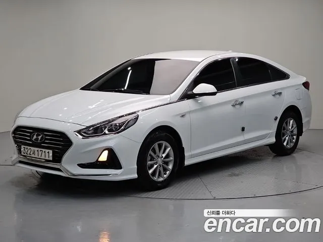 Hyundai Sonata 2018 — photo 1