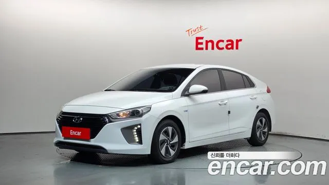Hyundai Ioniq 2016 — photo 1