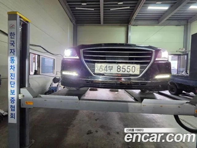 Hyundai Genesis 2014 — photo 1