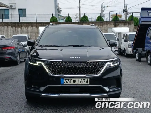 Kia Canival 2021 — photo 1