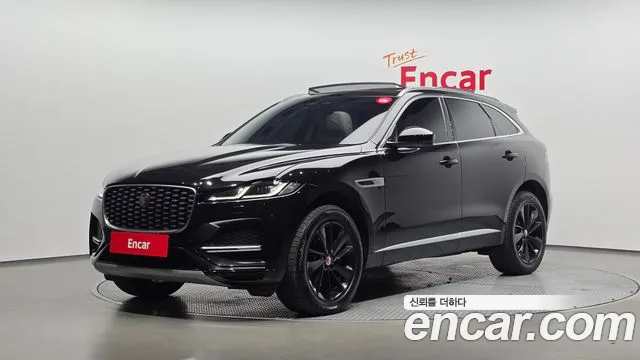 Jaguar F-PACE 2022 — photo 1