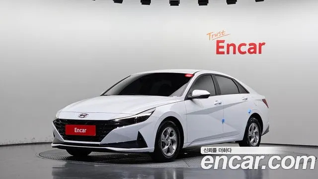 Hyundai AVANTE 2022 — photo 1