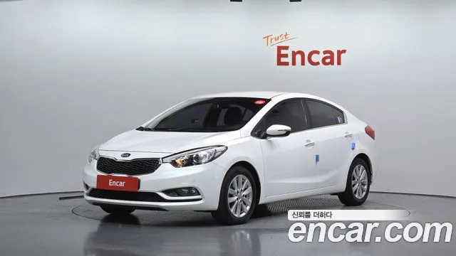 Kia K3 2015 — photo 1