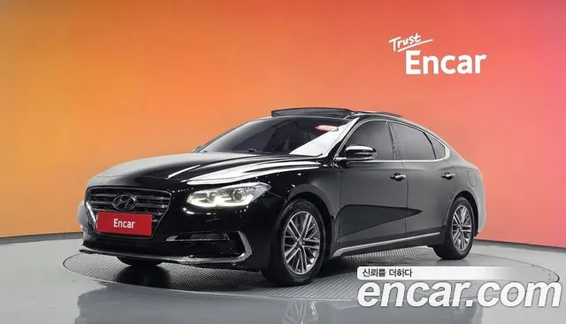 Hyundai Grandeur 2018 — photo 1
