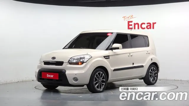 Kia Soul 2011 — photo 1
