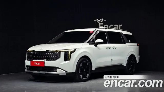 Kia Canival 2024 — photo 1