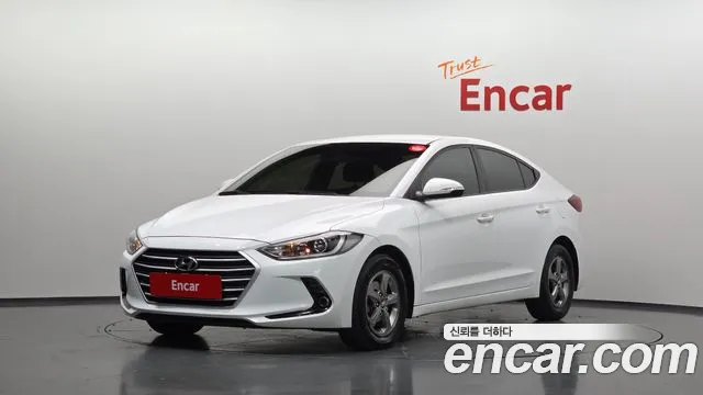 Hyundai AVANTE 2017 — photo 1