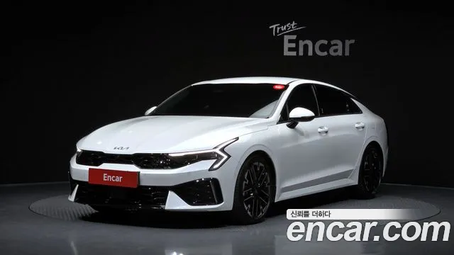 Kia K5 2024 — photo 1