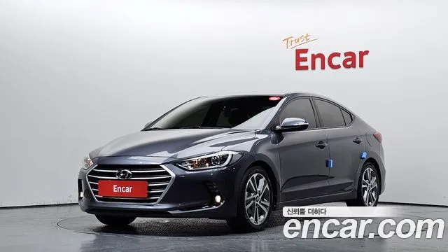Hyundai AVANTE 2018 — photo 1