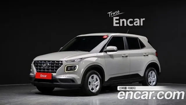 Hyundai Venue 2021 — photo 1