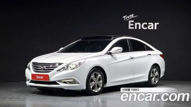 Hyundai Sonata 2013 — photo 1
