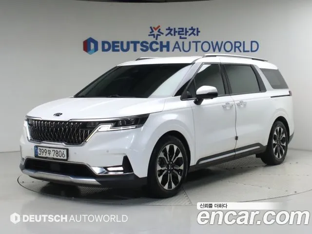Kia Canival 2021 — photo 1