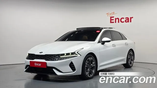 Kia K5 2021 — photo 1
