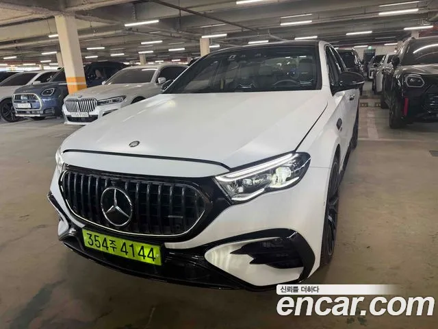 Mercedes-Benz E-Class 2025 — photo 1