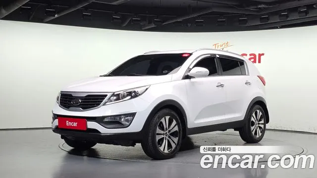 Kia Sportage 2011 — photo 1