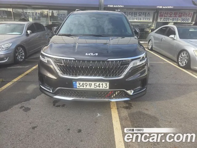 Kia Canival 2021 — photo 1