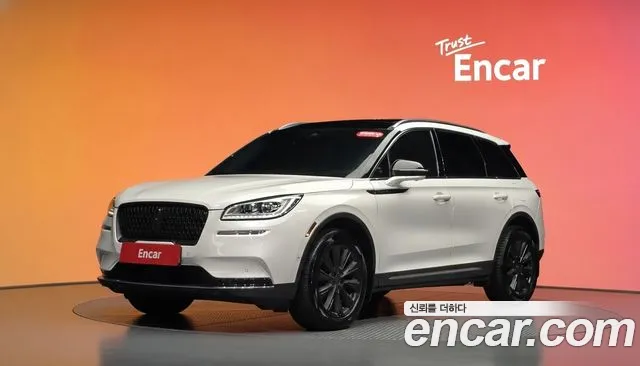 Lincoln Corsair 2020 — photo 1
