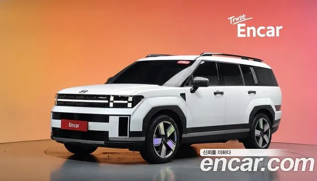 Hyundai Santafe 2025 — photo 1