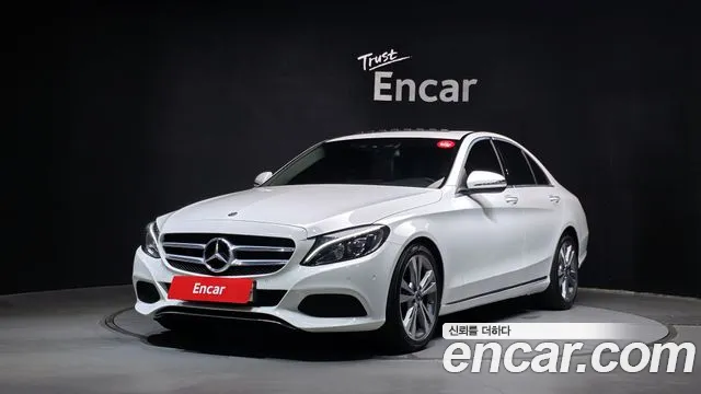 Mercedes-Benz C-Class 2018 — photo 1