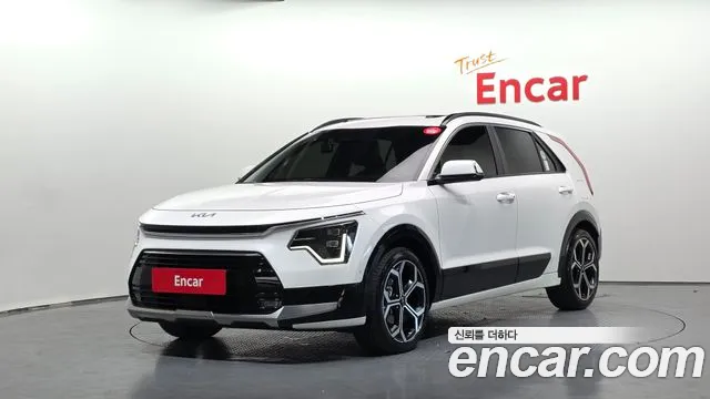 Kia Niro 2024 — photo 1
