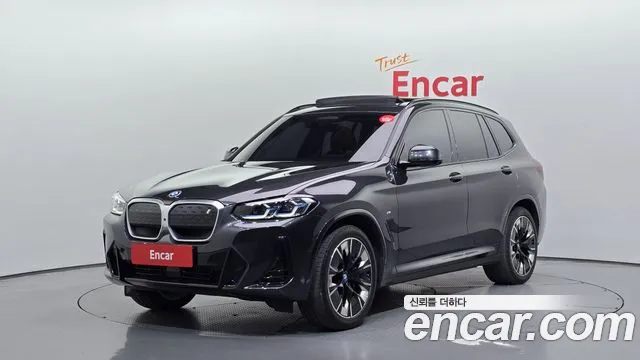 BMW iX3 2024 — photo 1