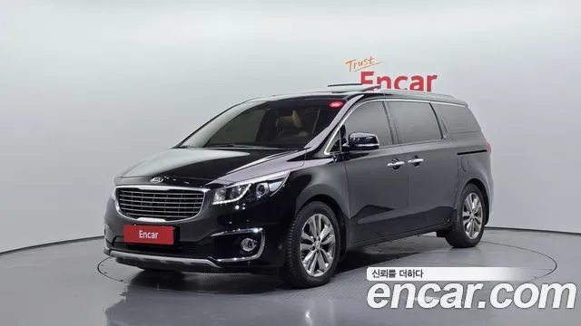 Kia Canival 2018 — photo 1