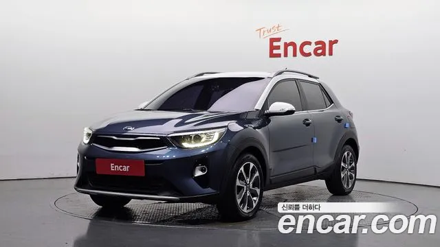 Kia Stonic 2018 — photo 1