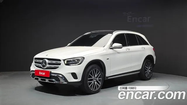 Mercedes-Benz GLC-Class 2021 — photo 1