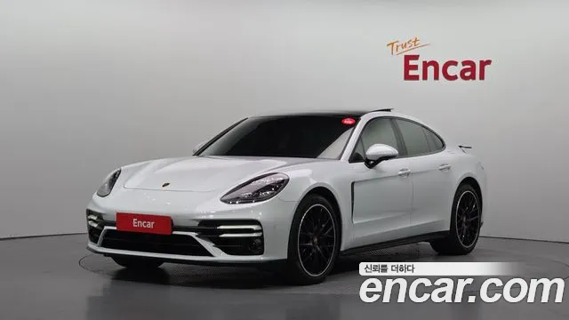 Porsche Panamera 2021 — photo 1