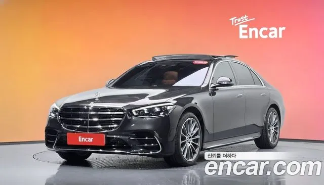 Mercedes-Benz S-Class 2026 — photo 1