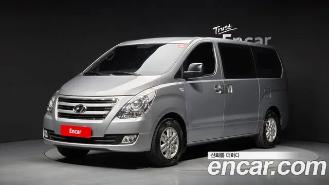 Hyundai Starex 2016 — photo 1