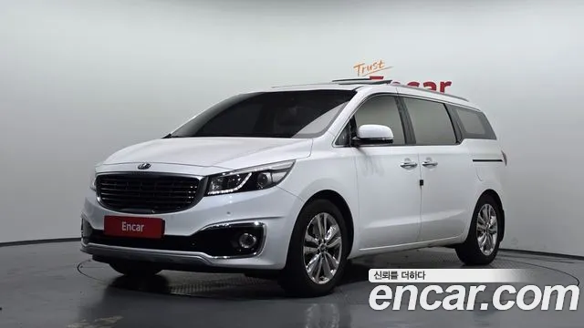 Kia Canival 2015 — photo 1