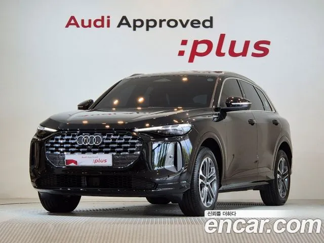 Audi Q5 2025 — photo 1