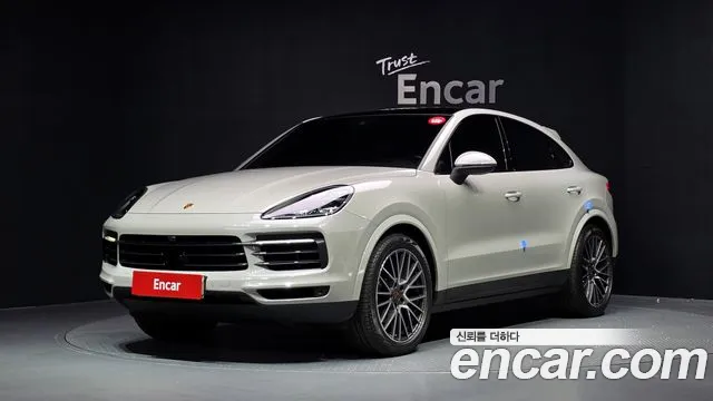 Porsche Cayenne 2022 — photo 1