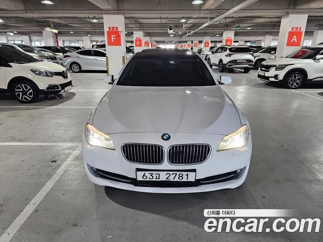 BMW 5-Series 2011 — photo 1