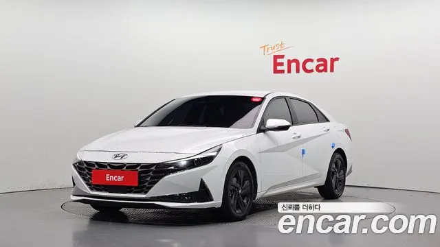 Hyundai AVANTE 2023 — photo 1