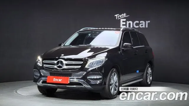 Mercedes-Benz GLE-Class 2016 — photo 1