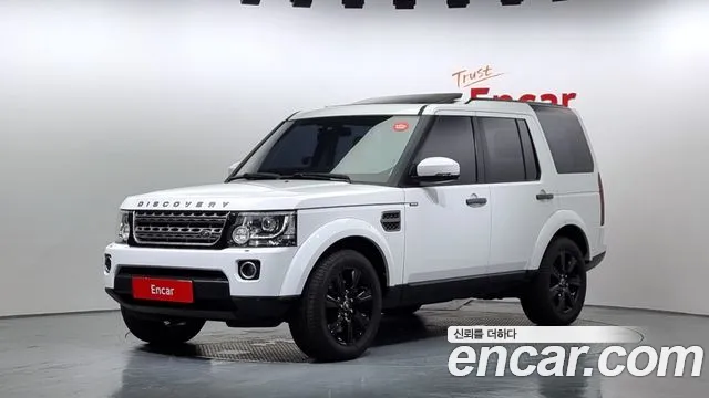 Land Rover Discovery 2016 — photo 1