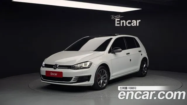 Volkswagen Golf 2016 — photo 1
