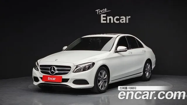 Mercedes-Benz C-Class 2017 — photo 1